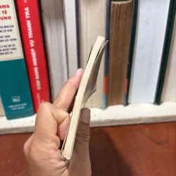 II Kịch Bản: Vai Người Khác Đóng - XécGây MiKhanCốp - 1984 751271