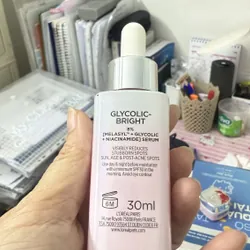 Pass lại Bộ Tinh chất và kem dưỡng L’oreal sáng da, mờ thâm nám 694529