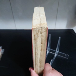 GIỚI SIÊU GIÀU CHÂU Á 1 (CÒN SEAL, GIẤY CÓ Ố VÀNG) 312955