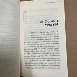 Bên Trên Tổn Thương Là Giá Trị, Sâu Hơn Dối Trá Là Lý Trí 497790