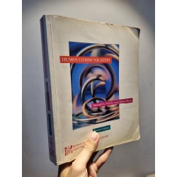 HUMAN COMMUNICATION - Stewart L. Tubbs and Sylvia Moss