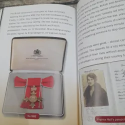 Collins BIG CAT series Virginia Hall-World War 2 Spy. Tác giả Adrian Bradbury 697489