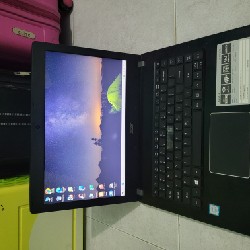 dùng máy bàn nên bán lại con laptop