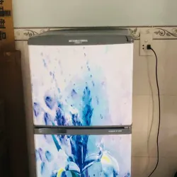 Tủ lạnh International 140 lít còn mới