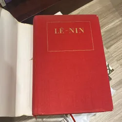 V.I.LÊ NIN TUYỂN TẬP, BẢN BÌA CỨNG, XB 1970s 564483