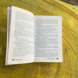 NHỮNG KẺ PHIÊU LƯU - full hai tập- HAROLD ROBBINS 972738