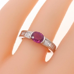 Nhẫn Ruby PT900 0.65CT 671637