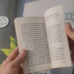 Hồ Chí Minh Về Suốt Đời Phấn Đấu Cần, Kiệm, Liêm, Chính, Chí Công Vô Tư 928486