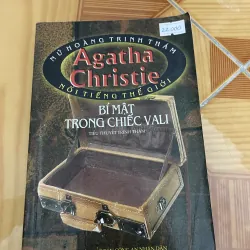 Bí mật trong chiếc vali - Agatha Christie 