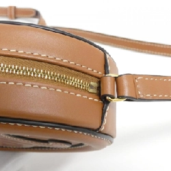 Túi đeo chéo hình oval Celine 10I703DPQ 612638