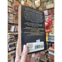 Uncommon Wisdom : Conversations with remarkable people - Fritjof Capra 377107