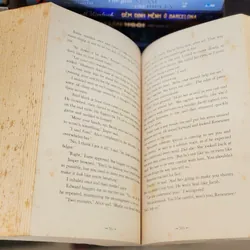 BREAKING DAWN - Stephanie Meyer (754 pages) 735914