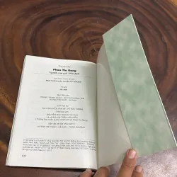 II Sách Lịch Sử: Truyền Thống Phan Thị Ràng, Người Con Gái Hòn Đất - 2012 1000935