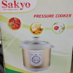 Nồi áp suất Sakyo màu champagne dung tích lớn