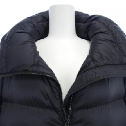 Áo khoác lông vũ MONCLER 635382