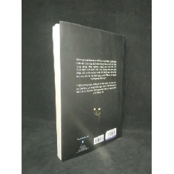 Biên niên ký thất nghiệp mới 80% HCM1102 910686