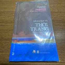 Dẫn luận về thời trang Rebecca Arnold