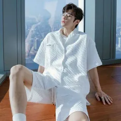 Bộ quần áo nam form rộng Áo sơ mi tay ngắn kết hợp Quần short vải xốp NAISU 