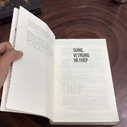 II Tác Phẩm Đoạt Giải Thưởng Pulitzer: Súng Vi Trùng Và Thép - JARED DIAMOND - 2022 976225