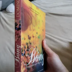 cuốn sách "Bóng - Tự truyện của một người đồng tính". 
Tác giả: Hoàng Nguyên  761646