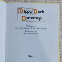 PICTURE BOOK Dippy Duck Dresses Up - BÌA CỨNG 782486