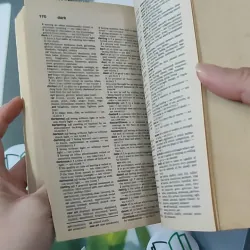 [MIỄN PHÍ BỌC SÁCH] The Merriam-Webster Thesaurus 1027169