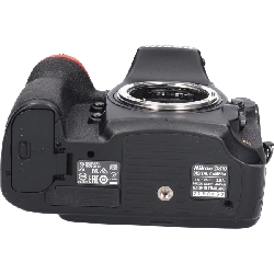 D810 - Hàng hiệu Authentic 880171