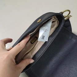 Túi xách hiệu Guess 532217