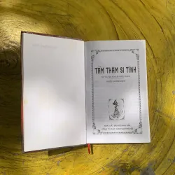 TẤM THẢM SI TÌNH TẬP TRUYỆN KINH DỊ THẾ GIỚI  937246