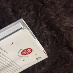 Dưới mái hiên nhà (bìa cứng) 1031523