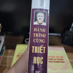 Hành trình cùng triết học 688342