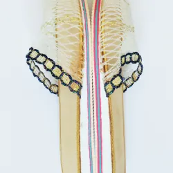 Dép lưới quai ngang huyền thoại một thời 571519