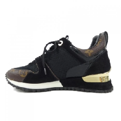 Giày sneaker dòng Runaway của Louis Vuitton 658434