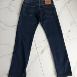 Quần jeans hiệu LEVI'S 505  . M1 958434