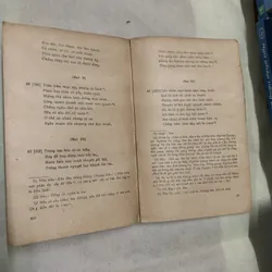 THƠ VĂN NGUYỄN TRÃI TUYỂN - NXB GIÁO DỤC- CHỦ BIÊN VÀ GIỚI THIỆU: VŨ KHIÊU 739036