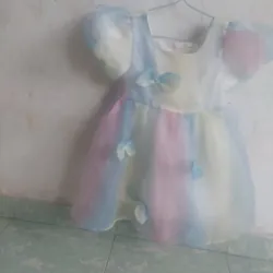 đầm bé gái 4 tuổi từ 13kg đến 15kg 929822