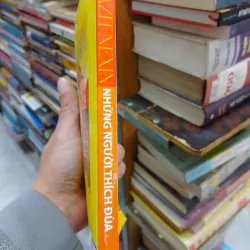 sách Những người thích đùa  (B1) 701608