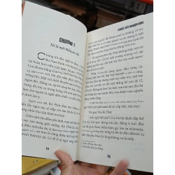 Chiếc tất nhuộm bùn - Phạm Cao Củng 465417
