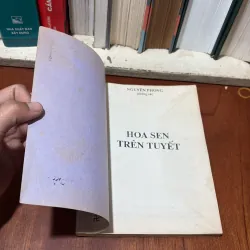 II Sách Phật Giáo: Hoa Sen Trên Tuyết - Nguyên Phong 762088