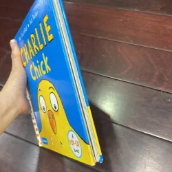 NGOẠI VĂN - Sách tiếng anh trẻ em : CHARLIE CHICK - A Pop-up Book - Campbell 1027968