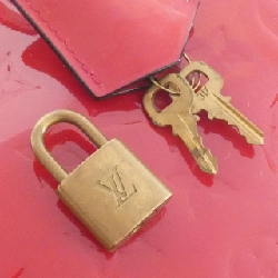 Túi Louis Vuitton Vernis Alma PM M90096 615515