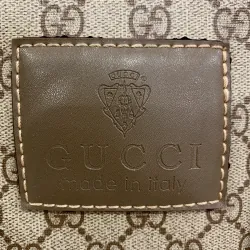 Túi đeo chéo nam hiệu GUCCI, 2 hand, còn rất mới 597838