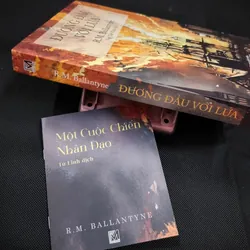 ĐƯƠNG ĐẦU VỚI LỬA - R.M.BALLANTYNE KÈM BOOKLET  557649