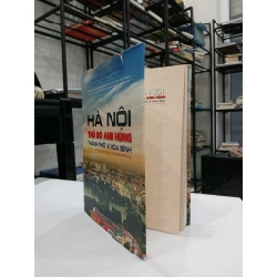 Thủ Đô Anh Hùng, Thành Phố Vì Hòa Bình