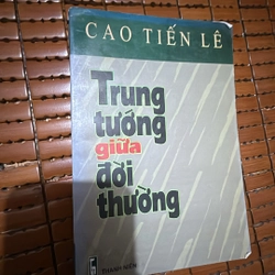 Trung tướng giữa đời thường