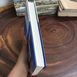 II Tựa Sách: Từ Tinh Thần Nhân Văn Đến Trường Đại Học Hạnh Phúc - Lê Công Cơ - 2023 998085