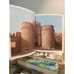Toledo: its Art and its History 453907