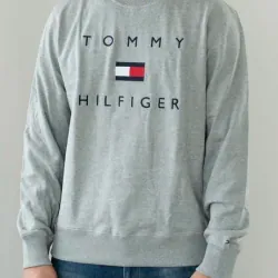 Áo sweater Tommy Hilfiger thêu chữ & logo màu xám