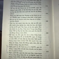 Về cán bộ và công tác cán bộ trong thời kỳ đổi mới  720303