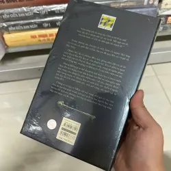 Mê cung Thần Nông (Pan's Labyrinth) - Guillermo del Toro (Bìa cứng) 698140